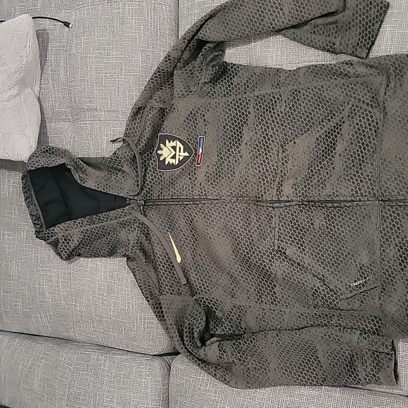 2 Nike Manny Pacquiao Zip-Up Hoodies size large - Picture 2 of 7